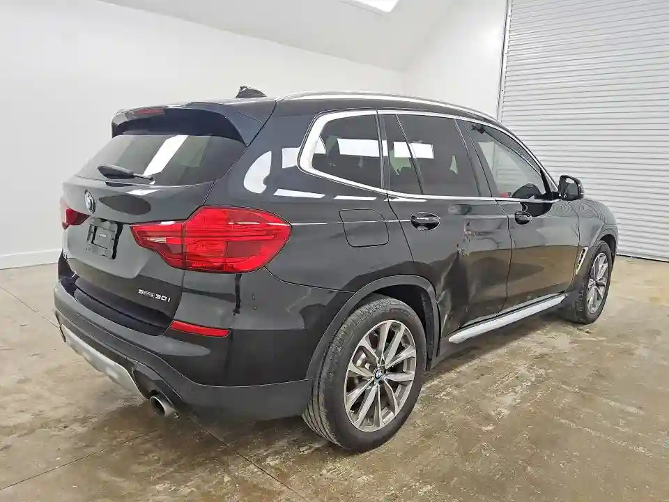5UXTR7C55KLF31720 2019 BMW X3-2