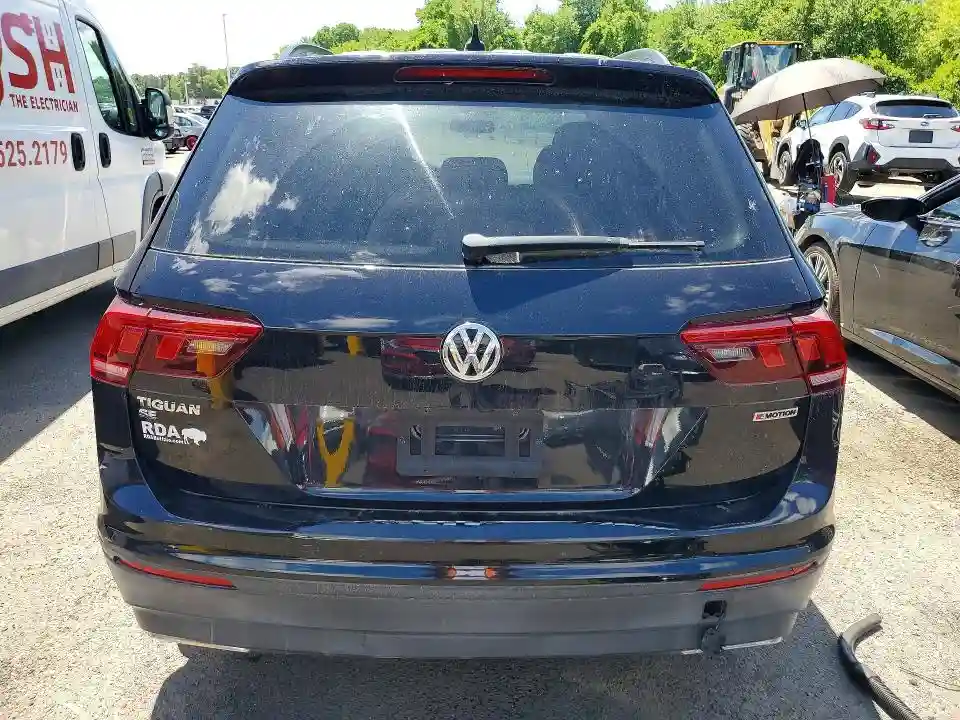 3VV2B7AX8KM056356 2019 VOLKSWAGEN TIGUAN-5