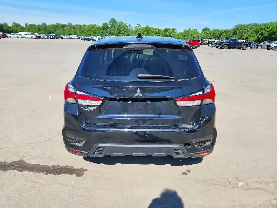 JA4ARUAU8MU003014 2021 MITSUBISHI OUTLANDER-5
