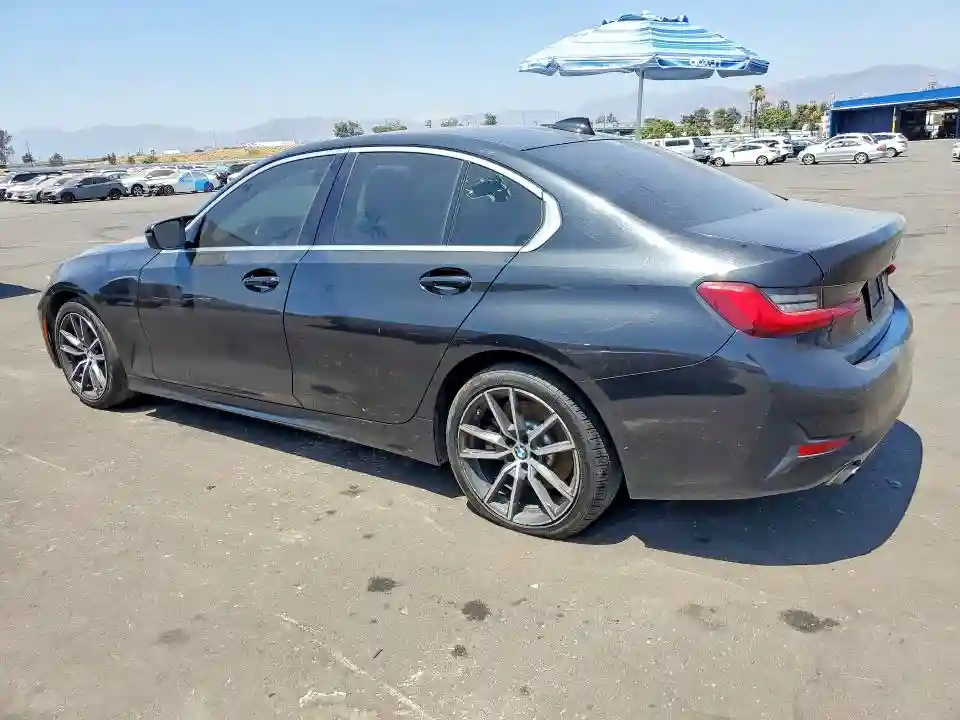 3MW5R1J55K8B00662 2019 BMW 3 SERIES-1