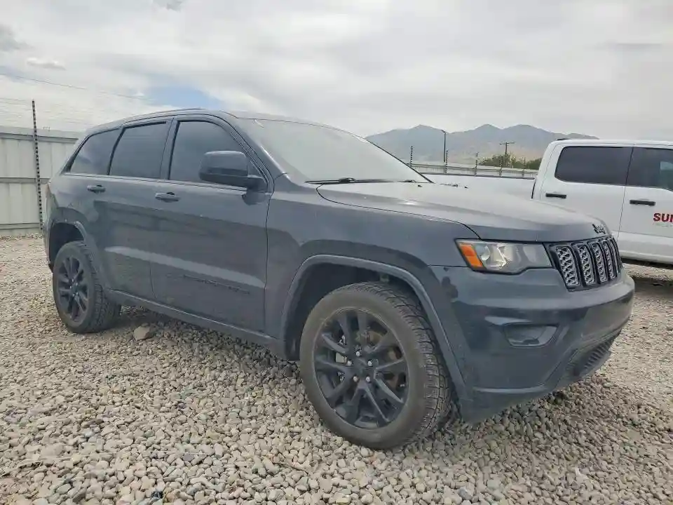 1C4RJFAG0JC297581 2018 JEEP CHEROKEE-3