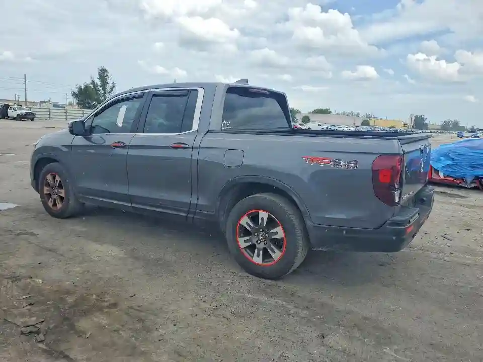 5FPYK2F66JB002673 2018 HONDA RIDGELINE-1