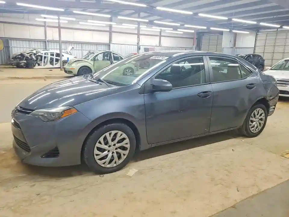 2T1BURHE2JC071578 2018 TOYOTA COROLLA-0