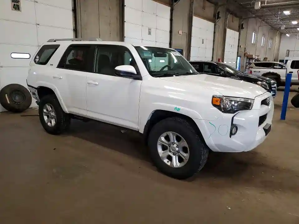 JTEBU5JR4J5595121 2018 TOYOTA 4RUNNER-3