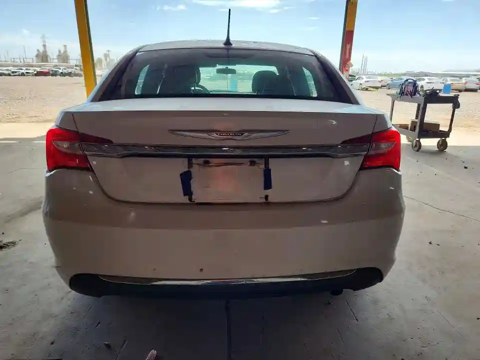 1C3CCBAB9CN256715 2012 CHRYSLER 200-5