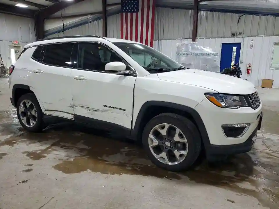 3C4NJDCB5KT753469 2019 JEEP COMPASS-3