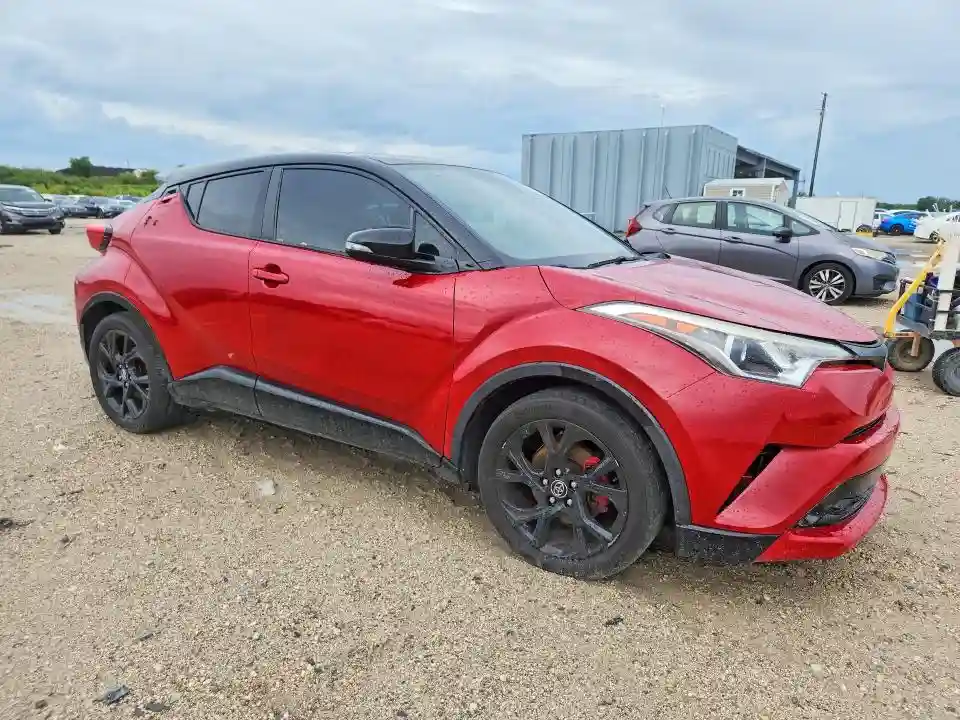 NMTKHMBX3JR015897 2018 TOYOTA C-HR-3