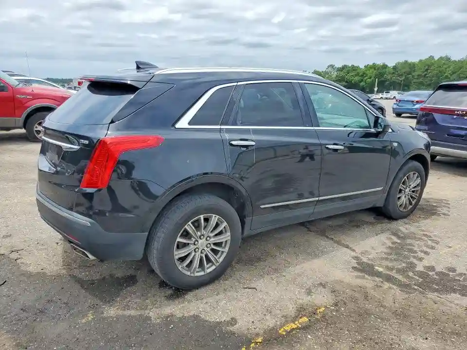 1GYKNBRS3HZ251476 2017 CADILLAC XT5-2