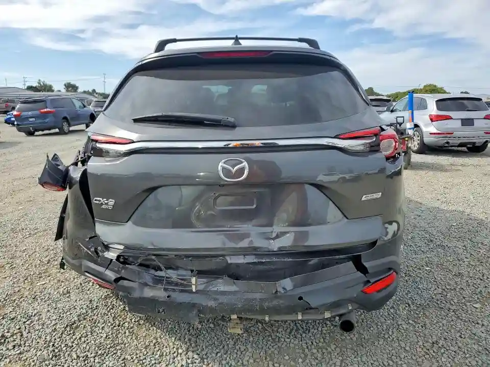 JM3TCBDY6J0213110 2018 MAZDA CX-9-5