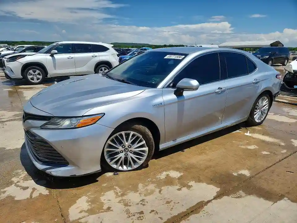 4T1B21HK9JU501585 2018 TOYOTA CAMRY SOLA-0