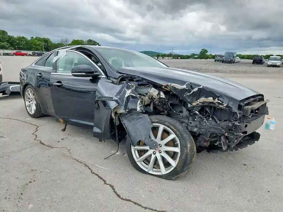 SAJWJ1CD8E8V62704 2014 JAGUAR XJ-3