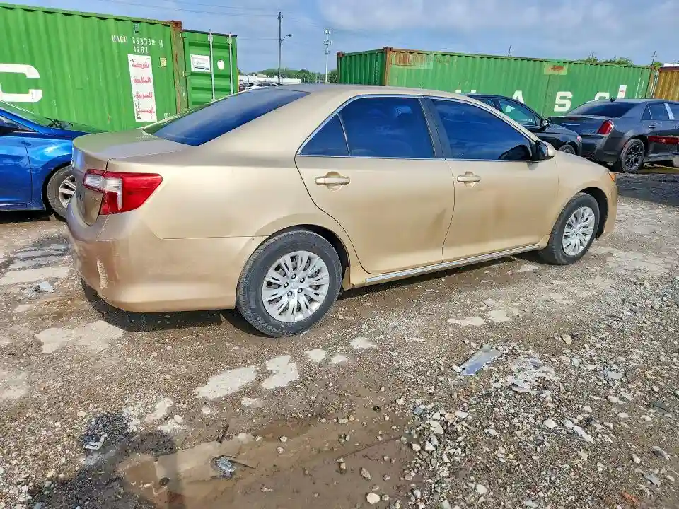 4T1BF1FK9CU025168 2012 TOYOTA CAMRY-2