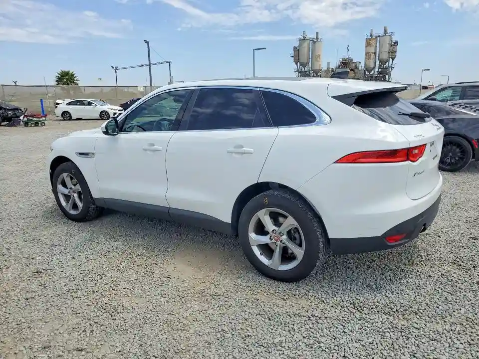 SADCJ2FX8LA655553 2020 JAGUAR F-PACE-1
