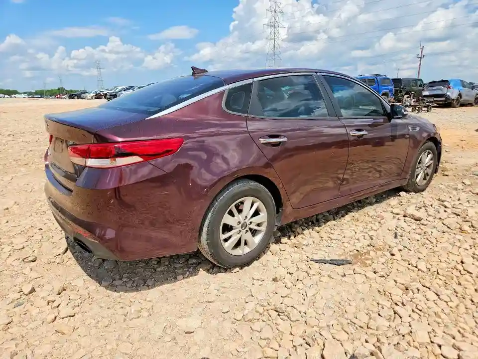5XXGT4L31GG104492 2016 KIA OPTIMA-2