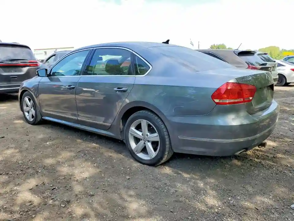 1VWBN7A33EC016286 2014 VOLKSWAGEN PASSAT-1