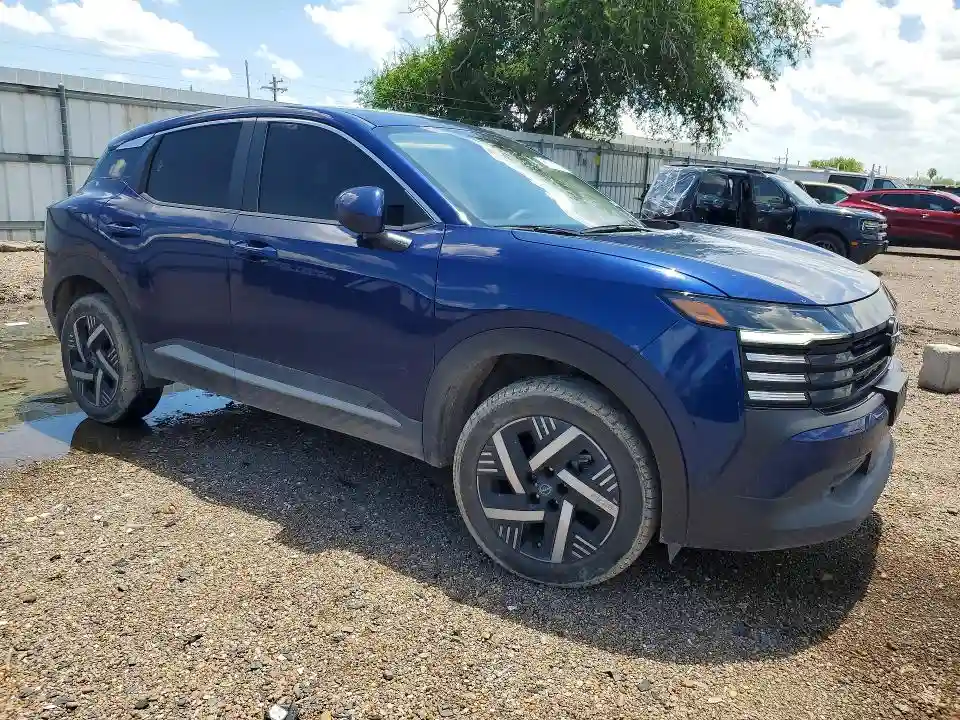 3N8AP6CA7SL373120 2025 NISSAN KICKS-3