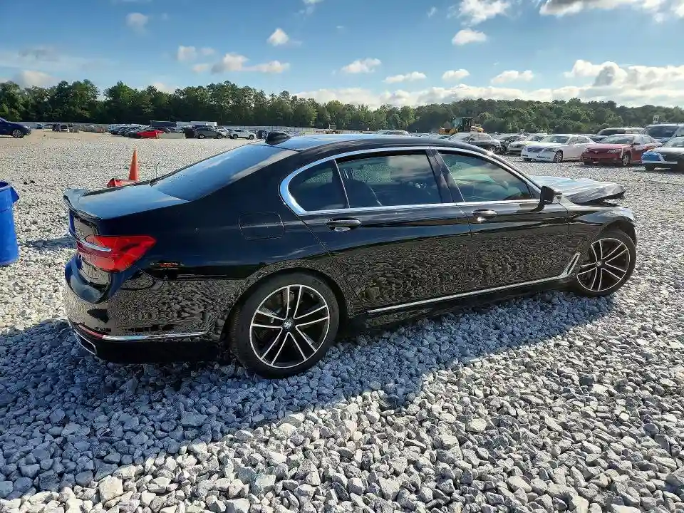 WBA7F2C50GG418489 2016 BMW 7 SERIES-2