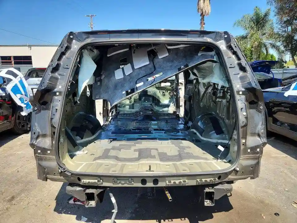 1GNS5FRD4SR381666 2025 CHEVROLET SUBURBAN-5