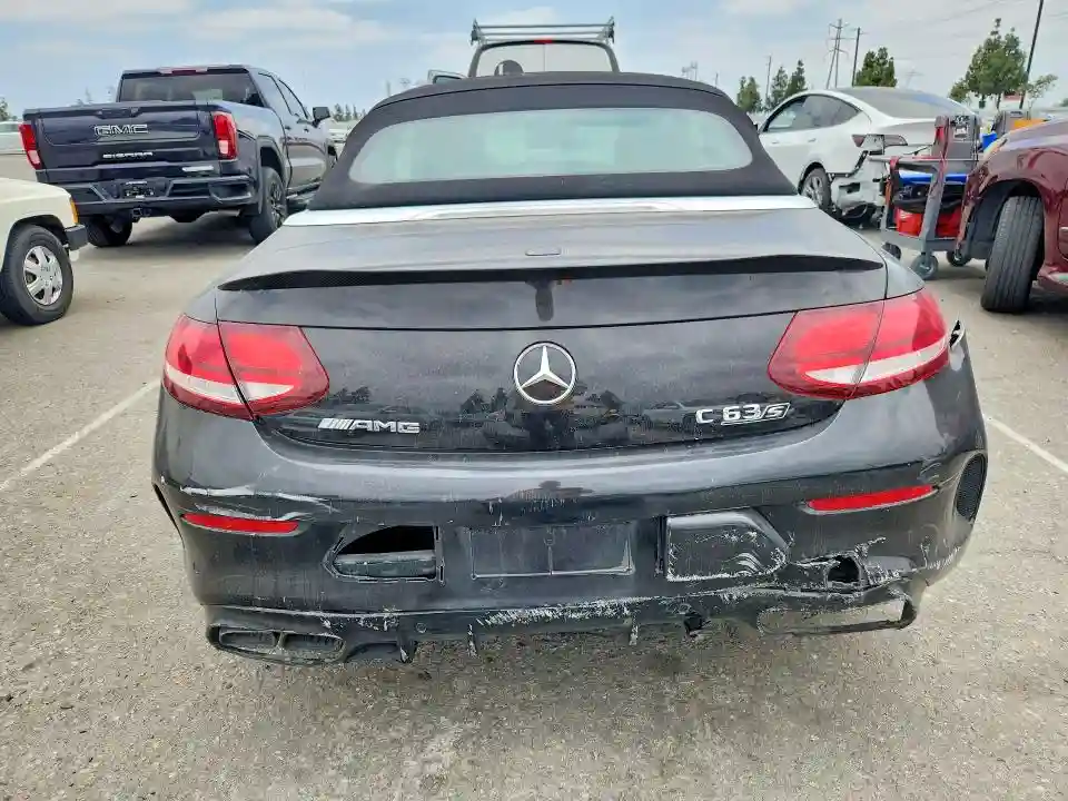 WDDWK8HB9KF847338 2019 MERCEDES-BENZ C 63 AMG-S-5
