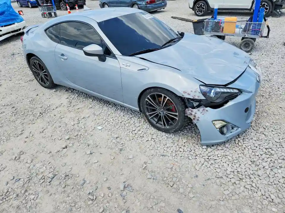 JF1ZNAA19D2732567 2013 SCION FRS-3