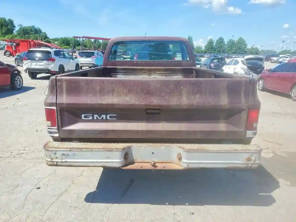 1GTGC24M4DS501742 1983 GMC C/K/R2500-5