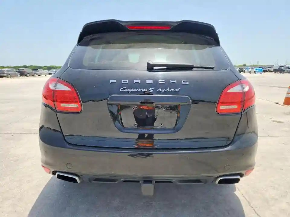WP1AE2A27DLA15504 2013 PORSCHE CAYENNE-5