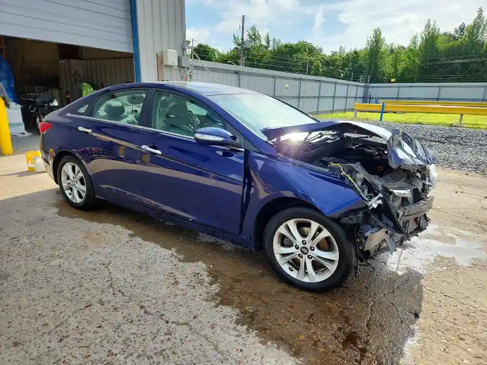 5NPEC4AC1DH598945 2013 HYUNDAI SONATA-3