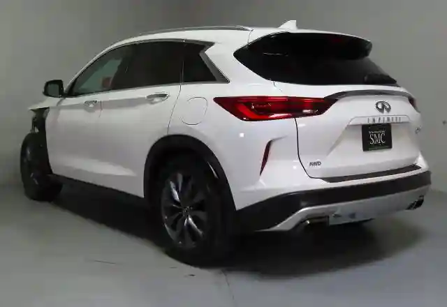 3PCAJ5M32KF132328 2019 INFINITI QX50-3
