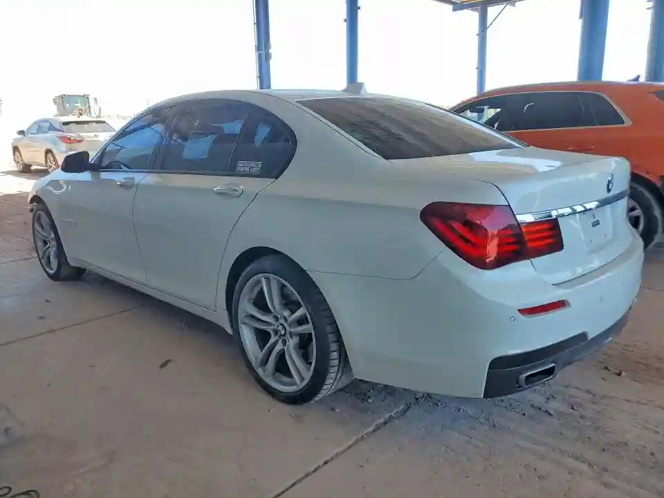WBAYA8C51ED825077 2014 BMW 7 SERIES-1