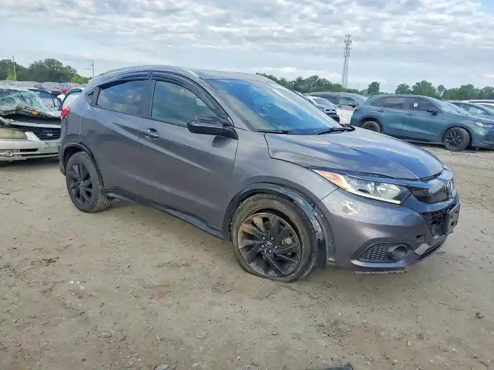 3CZRU6H13MM720076 2021 HONDA HR-V-3
