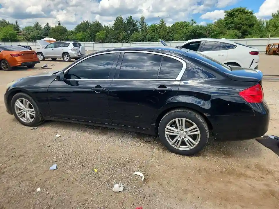 JN1CV6AR4DM351686 2013 INFINITI G37-1