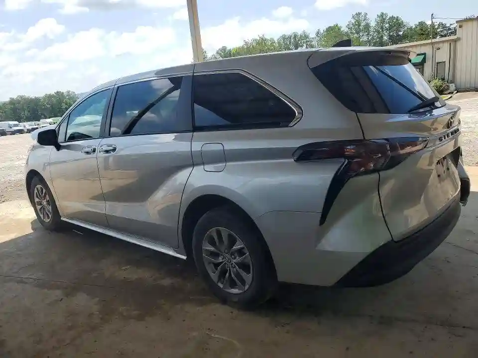 5TDKRKEC4RS188691 2024 TOYOTA SIENNA-1