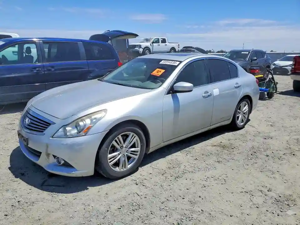 JN1CV6AP8DM711525 2013 INFINITI G37-0