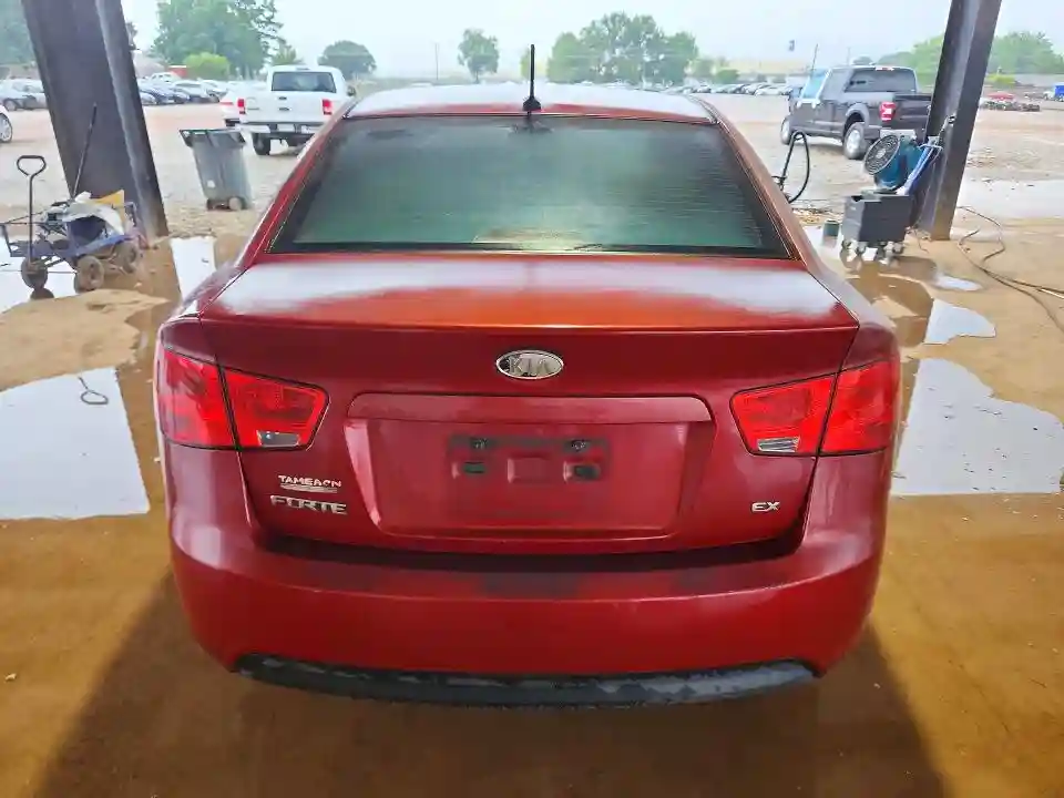 KNAFU4A26A5863182 2010 KIA FORTE-5