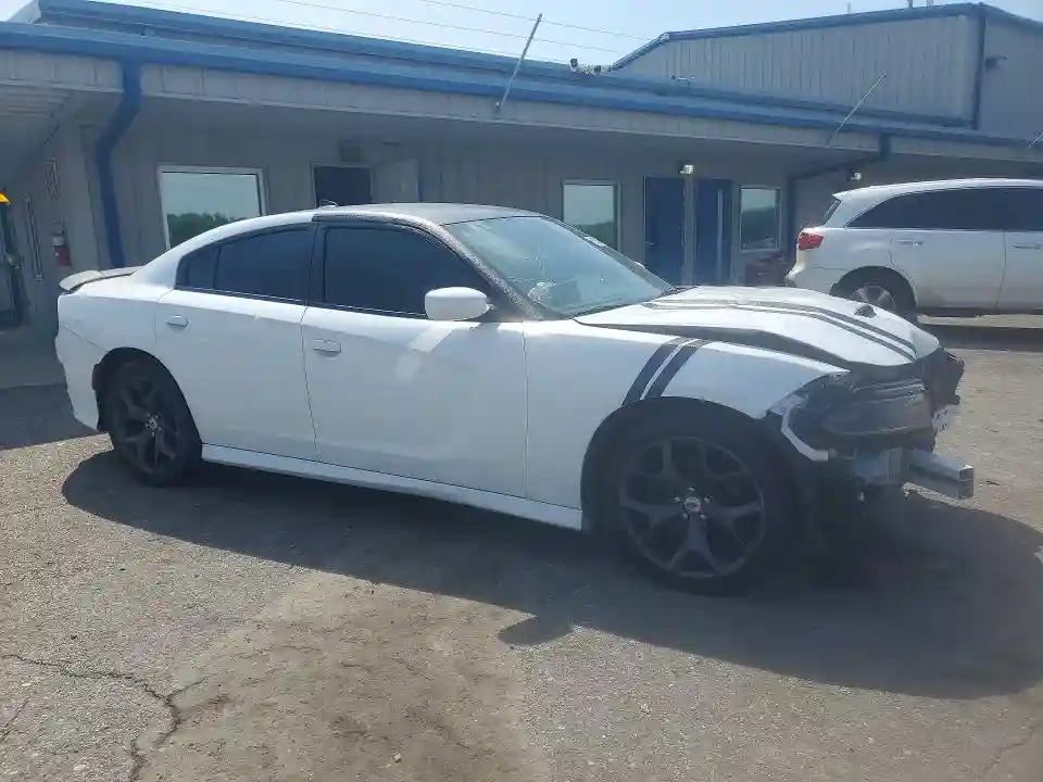 2C3CDXHG0KH584754 2019 DODGE CHARGER-3