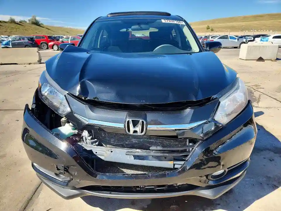 3CZRU6H59JG711007 2018 HONDA HR-V-4
