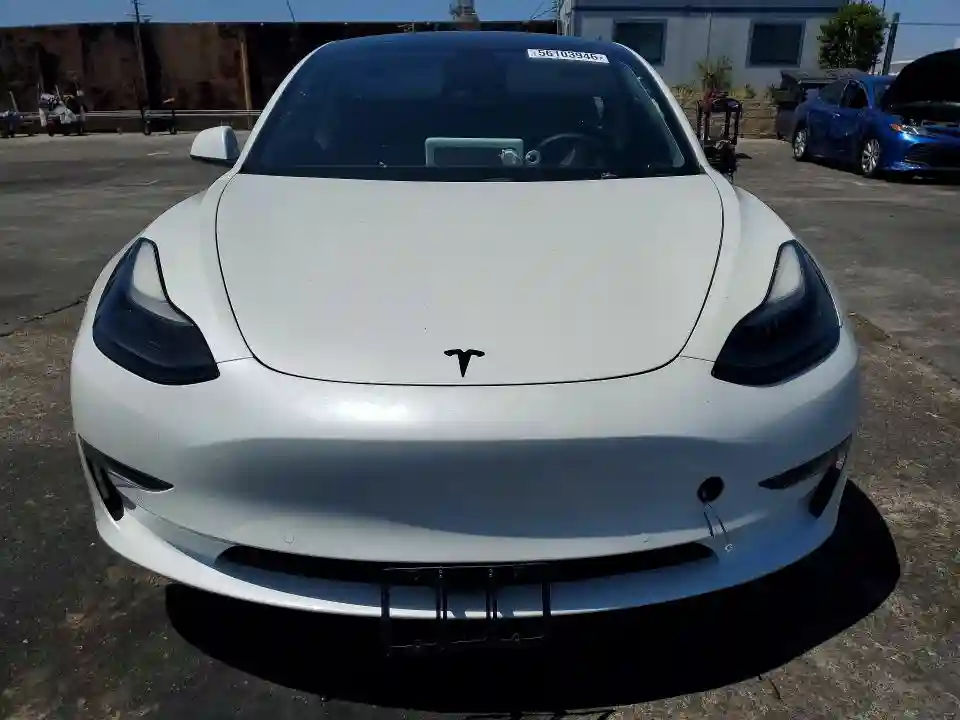 5YJ3E1EB5MF862457 2021 TESLA MODEL 3-4