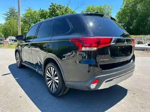 JA4AZ3A33KZ018344 2019 MITSUBISHI OUTLANDER-1