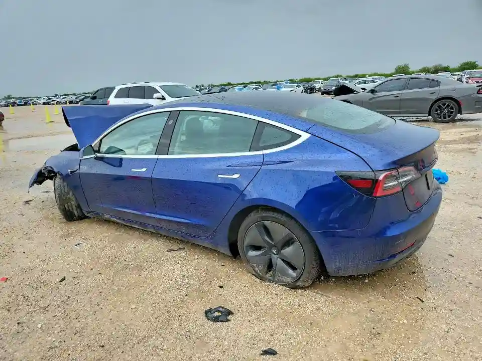 5YJ3E1EB3LF617185 2020 TESLA MODEL 3-1