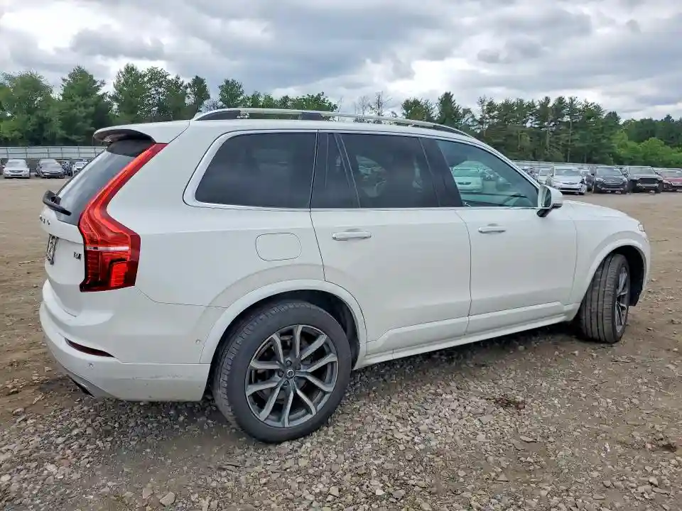 YV4A22PK9K1460916 2019 VOLVO XC90-2