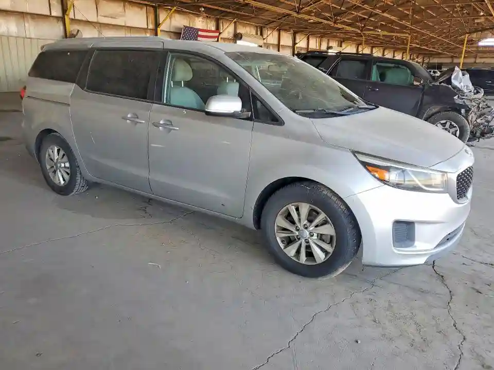 KNDMB5C13F6073687 2015 KIA SEDONA-3