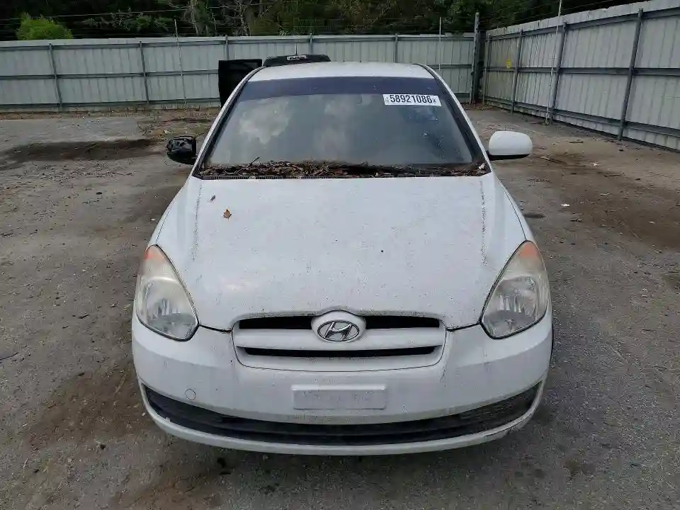 KMHCM3AC1BU186571 2011 HYUNDAI ACCENT-4