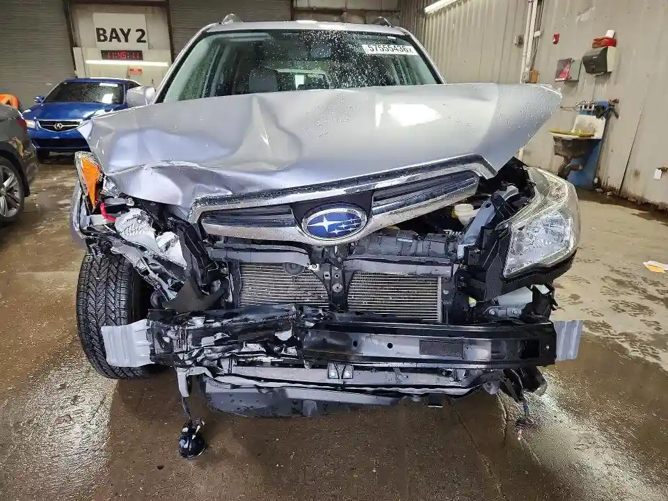 JF2SJAHC5GH457233 2016 SUBARU FORESTER-4