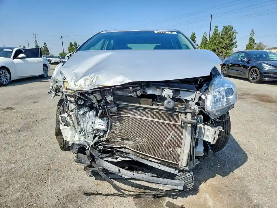 JTDKN3DU5B5322096 2011 TOYOTA PRIUS THRE-4