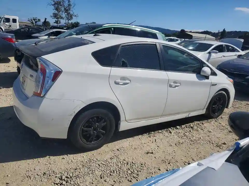 JTDKN3DU3C5527238 2012 TOYOTA PRIUS THRE-2