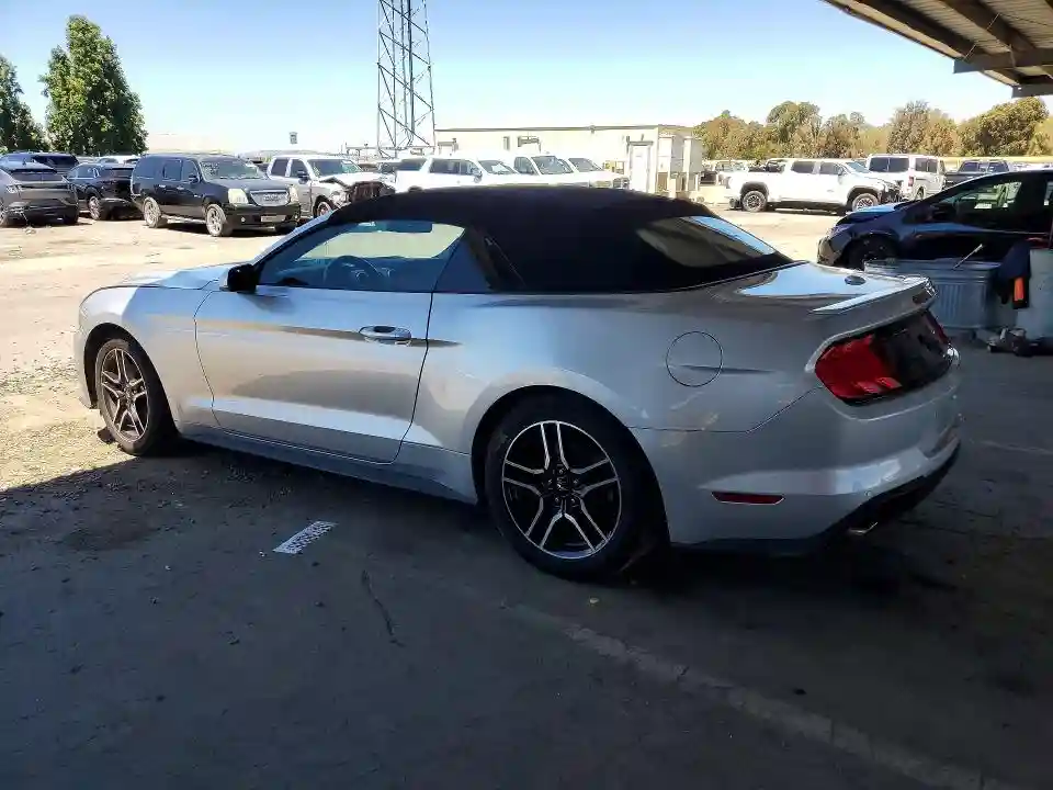 1FATP8UH3K5109250 2019 FORD MUSTANG-1