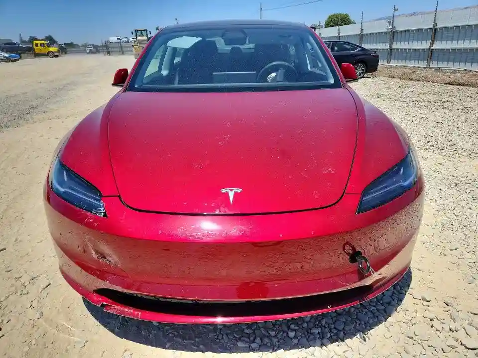 5YJ3E1EA8SF046444 2025 TESLA MODEL 3-4