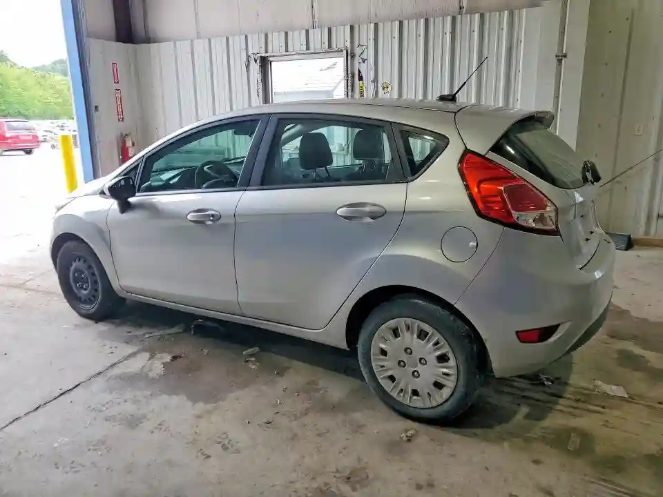 3FADP4TJ4GM172263 2016 FORD FIESTA-1