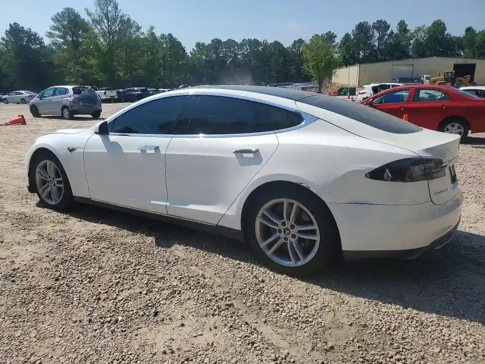 5YJSA1AC0DFP10947 2013 TESLA MODEL S-1