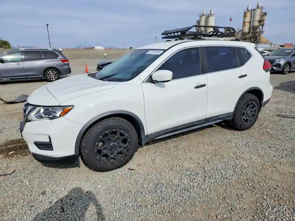 KNMAT2MVXHP547972 2017 NISSAN ROGUE-0